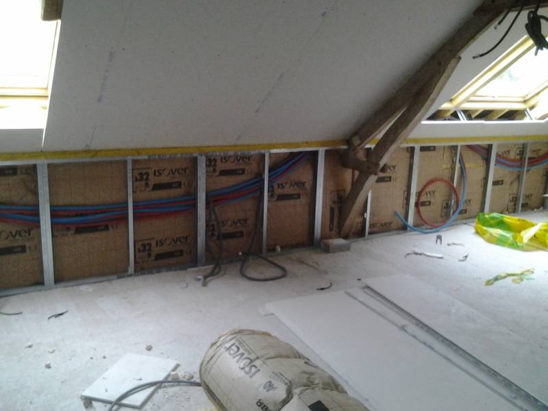 Isolation Des Rampants Et Murs En Cours Isolation Des Rampants Et Murs En Cours